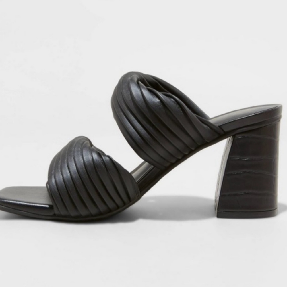 Jessa Mule NWT Women's Black Sandals